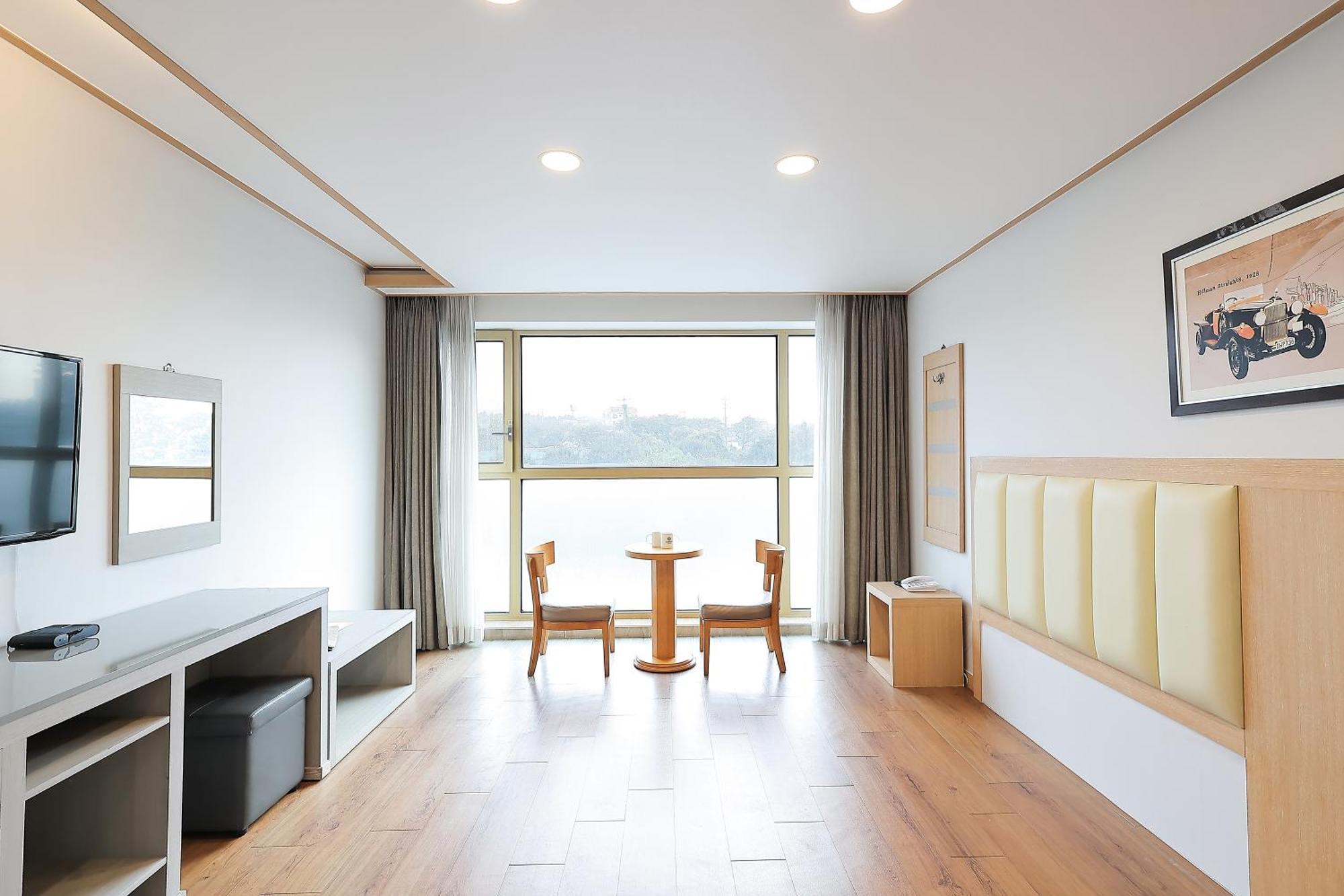 Shin Shin Hotel Jeju City Esterno foto