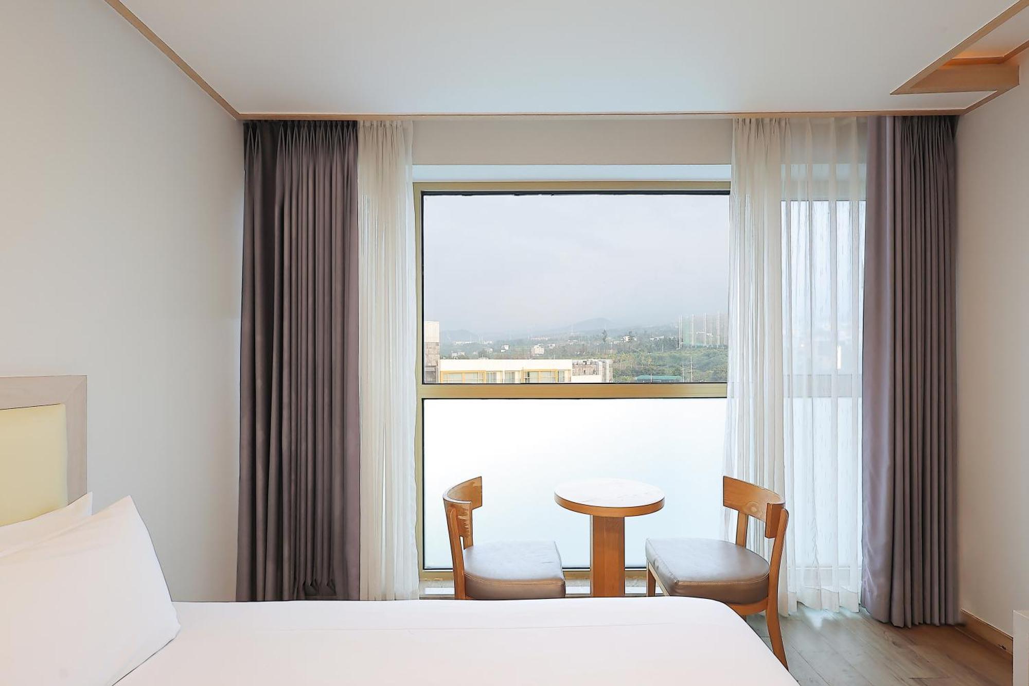 Shin Shin Hotel Jeju City Esterno foto